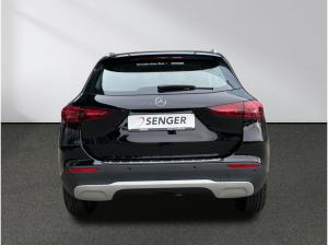 Mercedes-Benz GLA 200 d, Entry Advanced, Rückfahrkamera,  LED Scheinwerfer, AHK