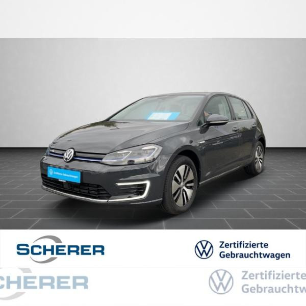 Foto - Volkswagen Golf e Golf Comfortline sofort verfügbar