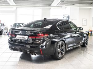 BMW M5 xDrive DrAssProf BowerWilkins ACC SoftClose