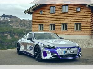 Audi e-tron GT RS ice race edition *Limitiert auf 25 Stück in Deutschland*