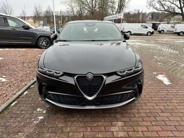 Alfa Romeo Tonale für 279,00 € brutto leasen