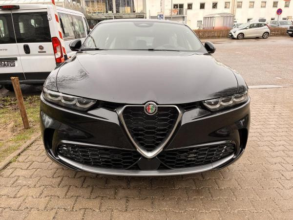 Alfa Romeo Tonale für 265,00 € brutto leasen