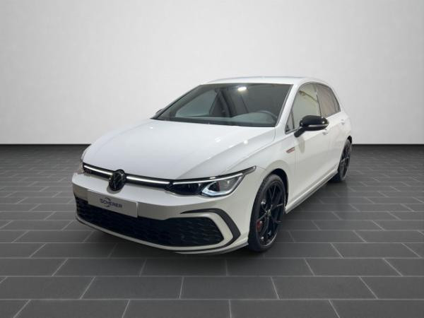 Volkswagen Golf für 236,81 € brutto leasen