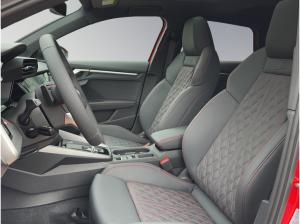 Audi Q3 SUV TDI S Line AHK