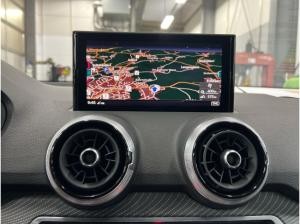 Audi SQ2 2,0 TFSI S-tronic Allrad Pano AHK Leder Optikpaket SONOS nur Gewerbe