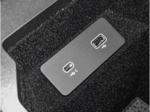 Jaguar E-Pace R-Dynamic SE 0,5% Lageraktion ! AWD Plug-In Hybrid P300e EU6d Allrad AD AHK-el. klappb. AHK-klappbar