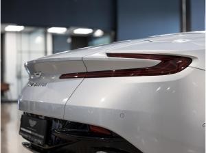 Aston Martin DB11 Volante - Aston Martin Hamburg