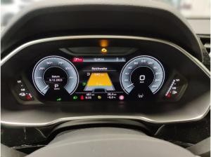 Audi Q3 TFSI 45 TFSI e S tronic S line FLA AHK el.Hec