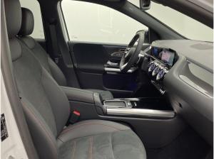 Mercedes-Benz B 200 AMG Line Night 360°-Kamera Ambient LED