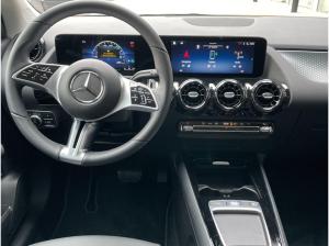 Mercedes-Benz GLA 200 d, Entry Advanced, Rückfahrkamera,  LED Scheinwerfer, AHK