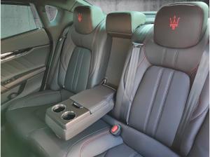 Maserati Quattroporte Modena