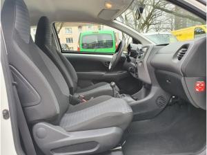 Peugeot 108 Active VTi 72 4/5-Türer Klima Allwetter verschiedene Farben