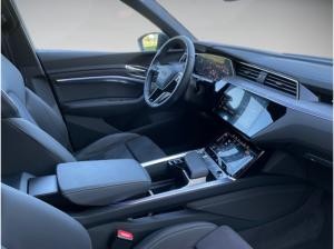 Audi Q8 e-tron 55 quattro S line LED