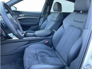 Audi Q8 e-tron 55 quattro S line LED