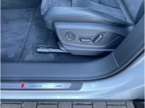 Audi Q8 e-tron 55 quattro S line LED