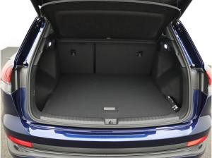 Audi Q4 e-tron 40 advanced / Navi plus, Matrix, AHK