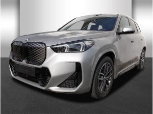 BMW iX1 eDrive20 | M Sport Paket | Innovations Paket | Driving Assistant | Sofort verfügbar !