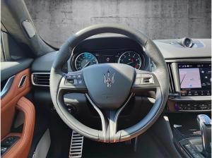 Maserati Levante Trofeo **Ermenegildo Zegna Interieur**