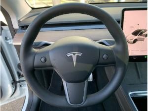 Tesla Model Y Performance*AWD*AHK*PANO*OHNE ÜBERFÜHRUNGSKOSTEN!!!