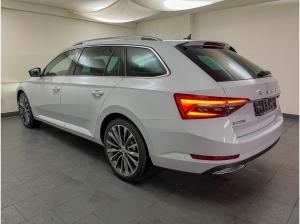 Skoda Superb Combi 2.0 TDI L&K Leder AHK 4xSHZ SpurW