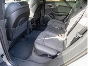 Audi RS Q8 tiptronic