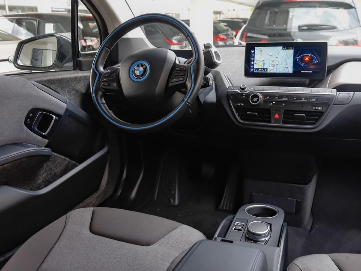 BMW i3s Navi Prof., Tempomat, Klimaautomatik, 20"