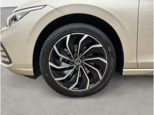 Volkswagen Golf VIII Life 1.5 eTSI DSG AHK Navi AppConnect