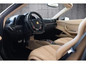 Ferrari 458 Spider *Cabriolet*