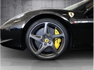 Ferrari 458 Spider *Cabriolet*