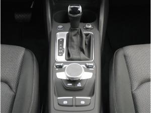 Audi Q2 35 TFSI S line