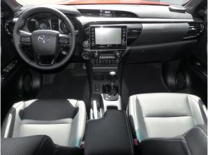 Toyota Hilux 2,8D 4x4 DC+Invincible +AHK+Navi+R.Kamera+