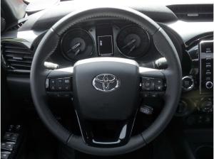 Toyota Hilux 2,8D 4x4 DC+Invincible +AHK+Navi+R.Kamera+