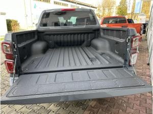 Isuzu D-MAX Double Cab 4WD AT V-Cross Vollausstattung