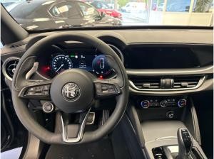Alfa Romeo Stelvio Veloce MY24 2.0 Turbo Q4 AHK 21" Panoramadach