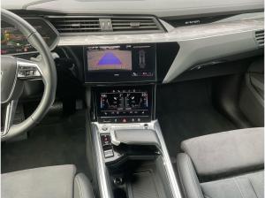 Audi Q8 Sportback e-tron 55 S line quattro HUD Matrix