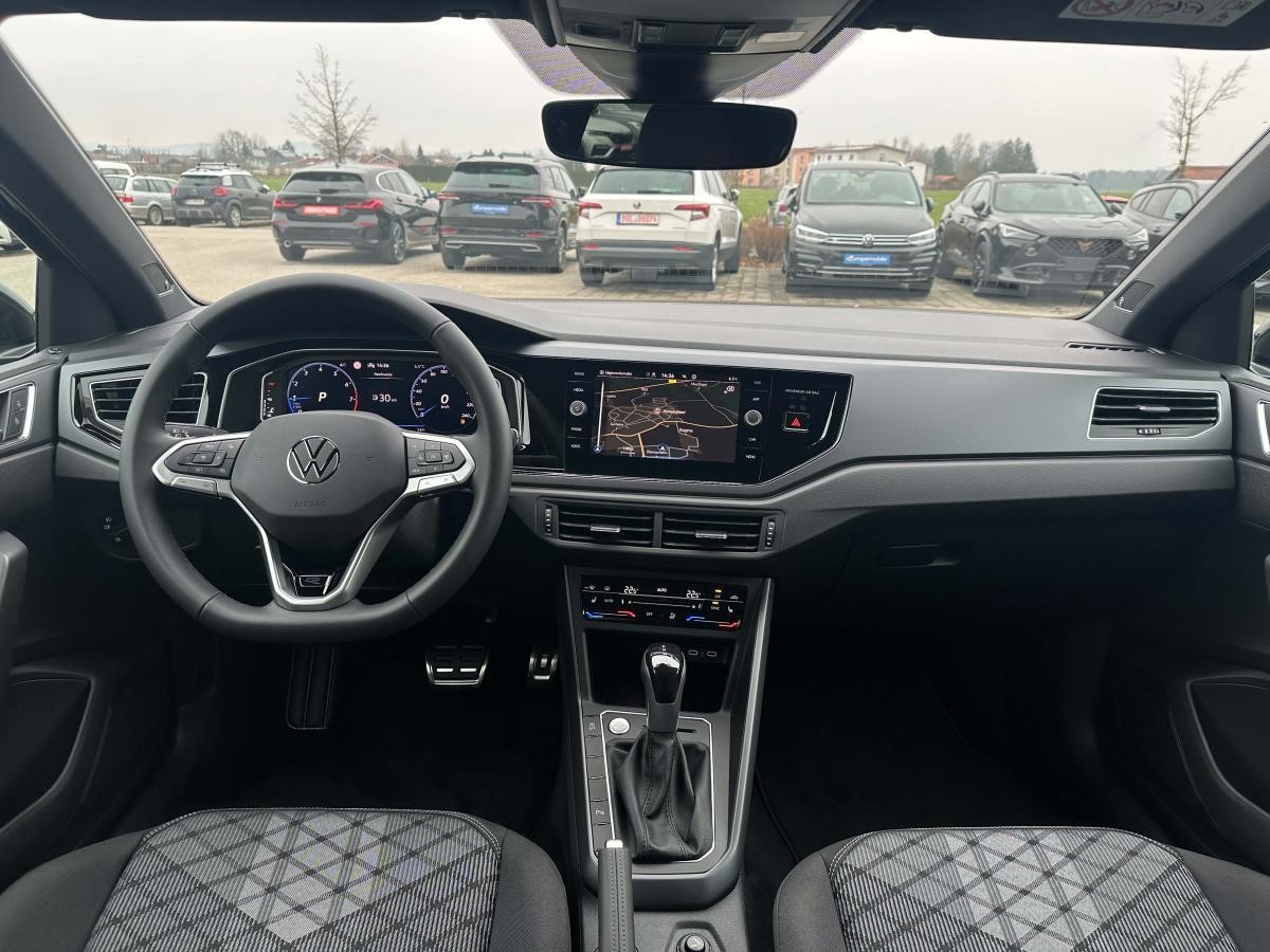 Volkswagen Taigo R-Line 1.0 TSI OPF 115 DSG ULTRAPAKET! (UVP 42.665 €/ SOFORT) NAVI|BEATS|IQ.LIGHT|IQ.DRIVE|BLACK|PRO