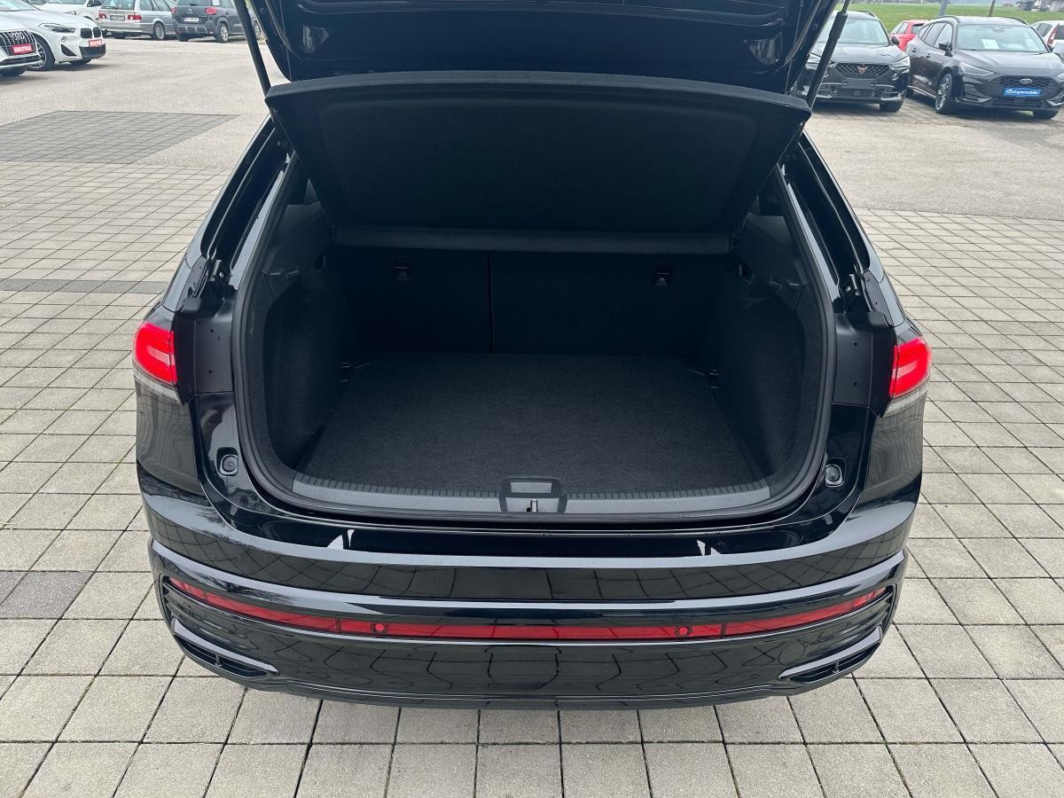 Volkswagen Taigo R-Line 1.0 TSI OPF 115 DSG ULTRAPAKET! (UVP 42.665 €/ SOFORT) NAVI|BEATS|IQ.LIGHT|IQ.DRIVE|BLACK|PRO