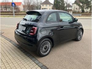 Fiat 500e 42kWh 87kW (118 PS)