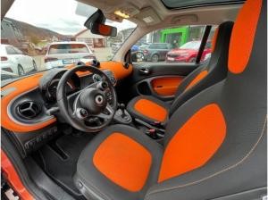 smart ForTwo coupe Colour Edition ALU-Rad SHZ Panorama