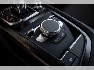 Audi R8 Coupe V10 performance quattro S tronic