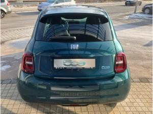 Fiat 500e 42kWh 87kW (118 PS) *Style Paket*