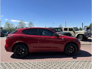 Alfa Romeo Stelvio Quadrifoglio Q4