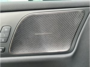 Volvo V60 B4 Diesel Plus Dark Kombi *Vorführfahrzeug, sofort verfügbar!*