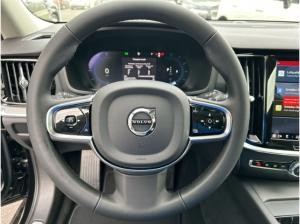 Volvo V60 B4 Diesel Plus Dark Kombi *Vorführfahrzeug, sofort verfügbar!*
