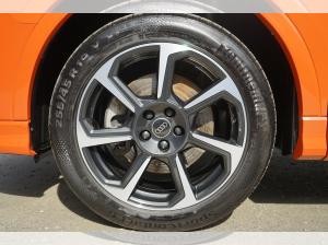 Audi Q3 45 TFSI e S line AHK CarPlay LED Navi DAB+