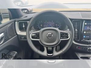 Volvo XC60 B4 Diesel R-Design + Parkassistenz-Paket