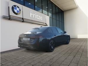 BMW i5 eDrive40 M-Sport/AHK/Panorama UPE:101.450