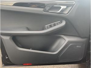 Porsche Macan S 75l,BOSE,Servo+,Tempolim.
