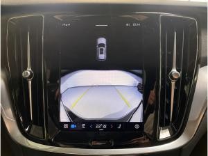 Volvo V60 Kombi Core B4 + Fahrassistenz-Paket