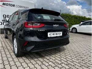 Kia Ceed cee'd 1.5 Turbo DCT7 Vision Komfort+